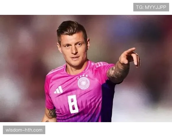 穆西亚拉 vs 维尔茨：新一代中场核心的组织结构与战术角色分析