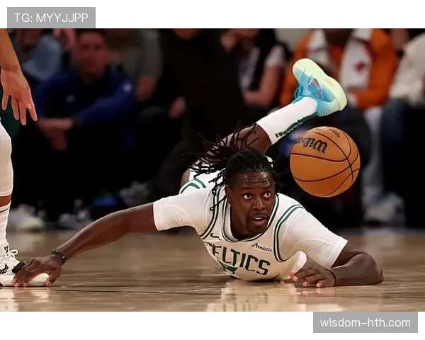 霍勒迪突破吸引防守拉开空间 提升鹈鹕整体进攻效率